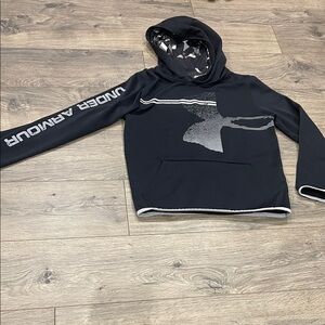 Under Armour Black Hoodie with Bold Graphic